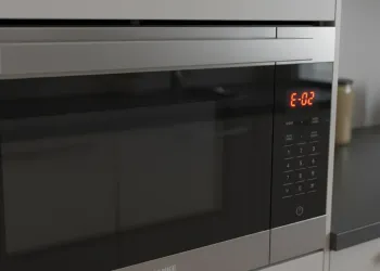 Franke Mikrodalga Arıza Kodları: Dijital Uyarılar ve Güvenli Çözümler
