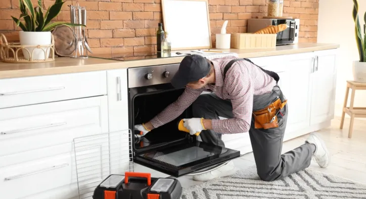 Pera Fırın Servisi Fiyatları: Kaliteli Onarımın Gerçek Maliyeti